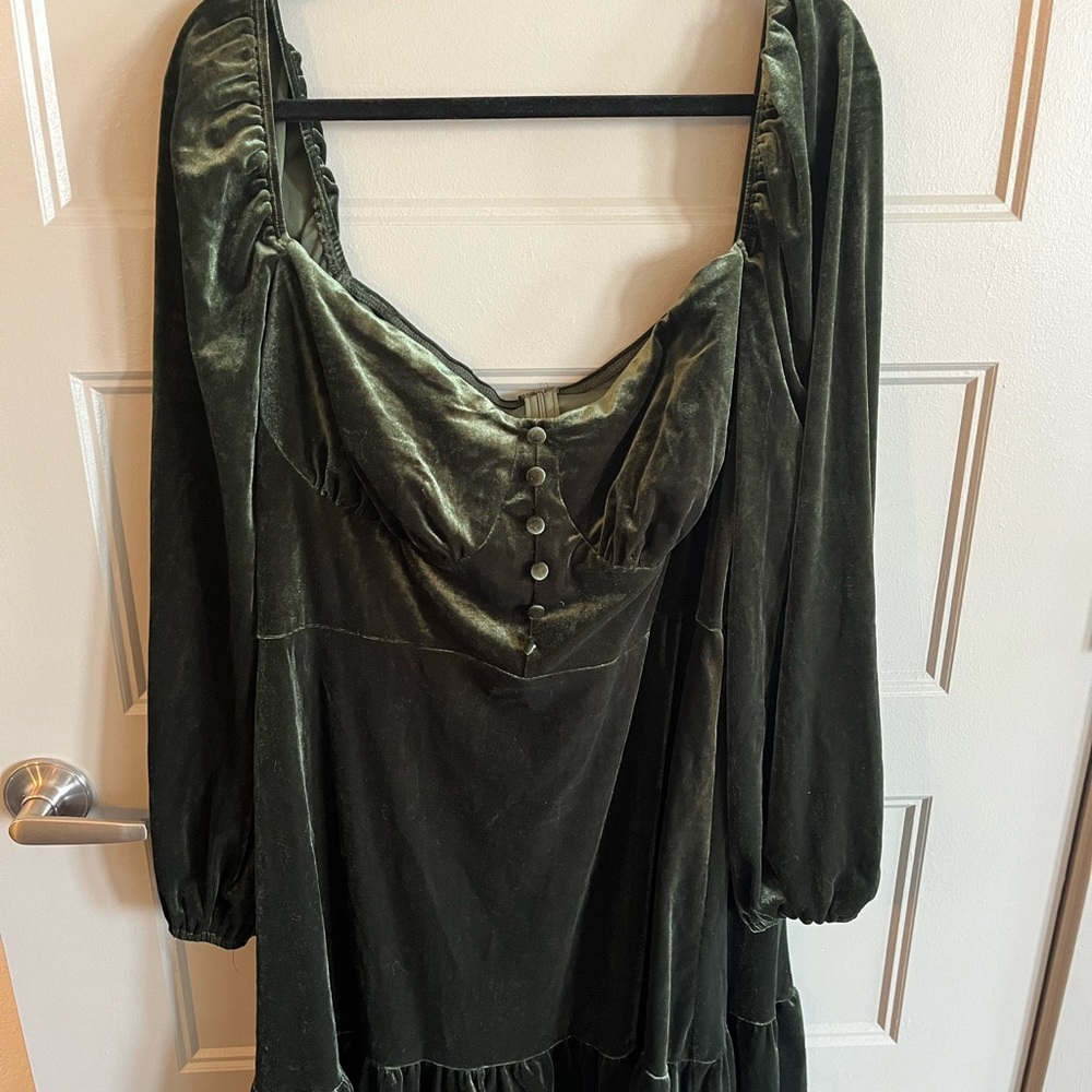NWT Cider Green Velvet Dress Size 2X